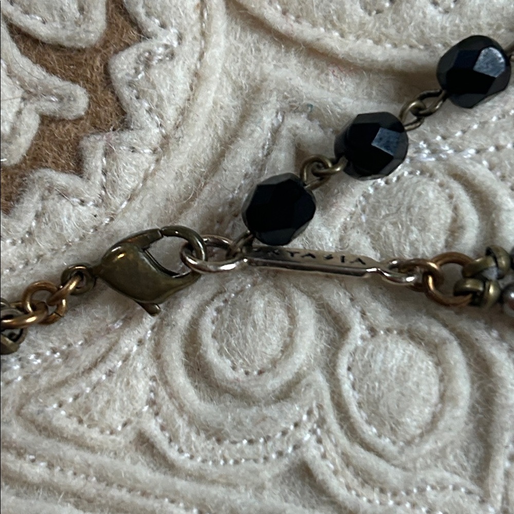 Extasia Intaglio and pearl Necklace - Picture 11 of 11